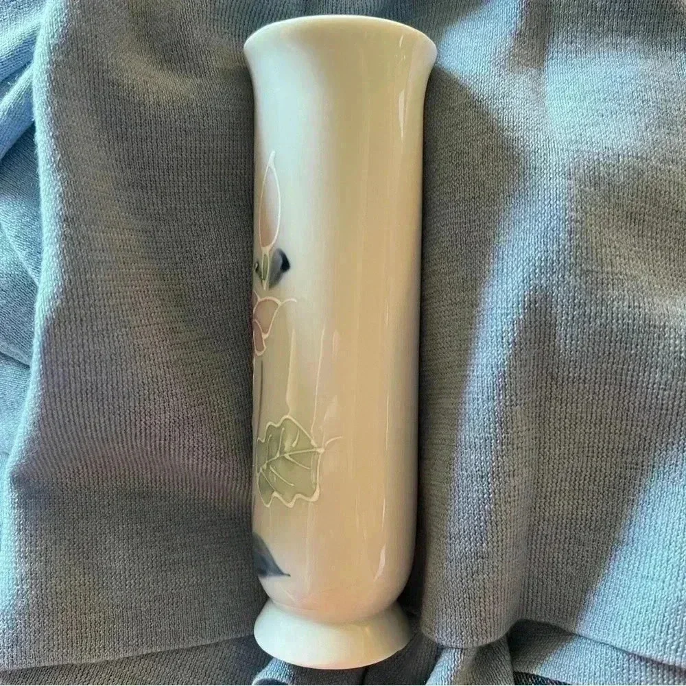 OTAGIRI Vintage Hand Painted Hummingbird Small Bud Vase Japan